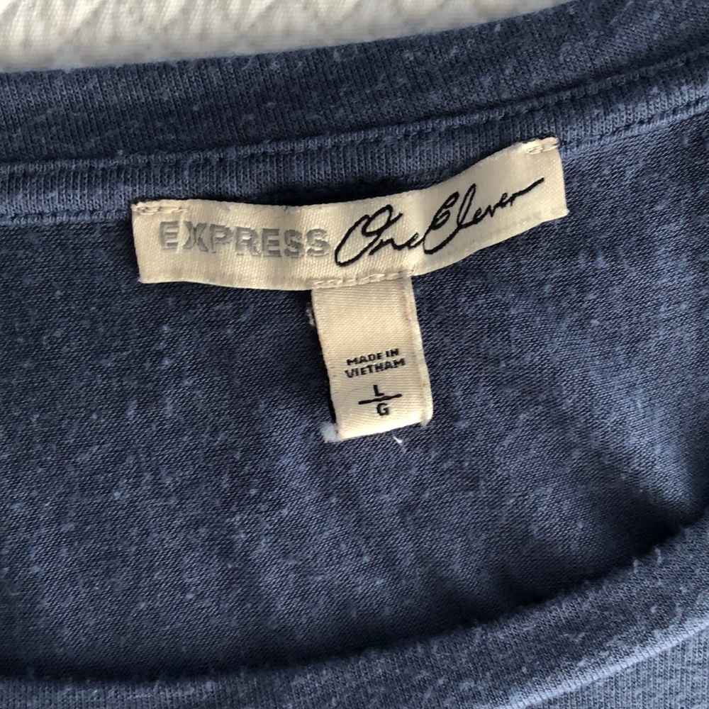 Express High-Low Shirt - Picture 2 of 4